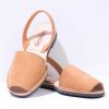 Solillas-Menorcan-Sandals-Original-Cuero-Tan-Leather-Display_2000x1
