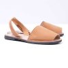 Solillas-Menorcan-Sandals-Original-Cuero-Tan-Leather-Pair-Angle_400x99