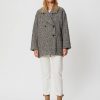 sofie-schnoor-swcharlotte-jacket-oversized-fit-with-pockets_790x1053c (3)