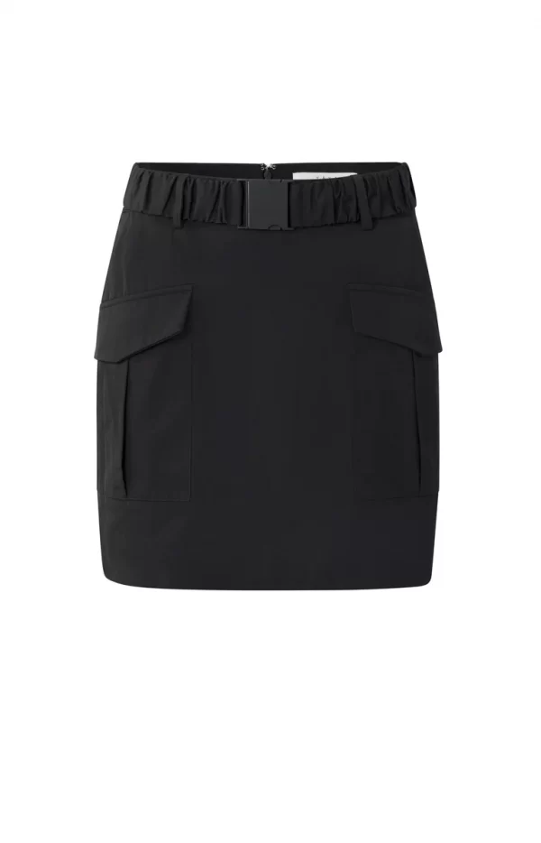 mini-skirt-with-cargo-belt-cargo-pockets-and-a-zip-black_c1d222dc-a374-4ac6-b47f-3bc17ae02b3b_768x