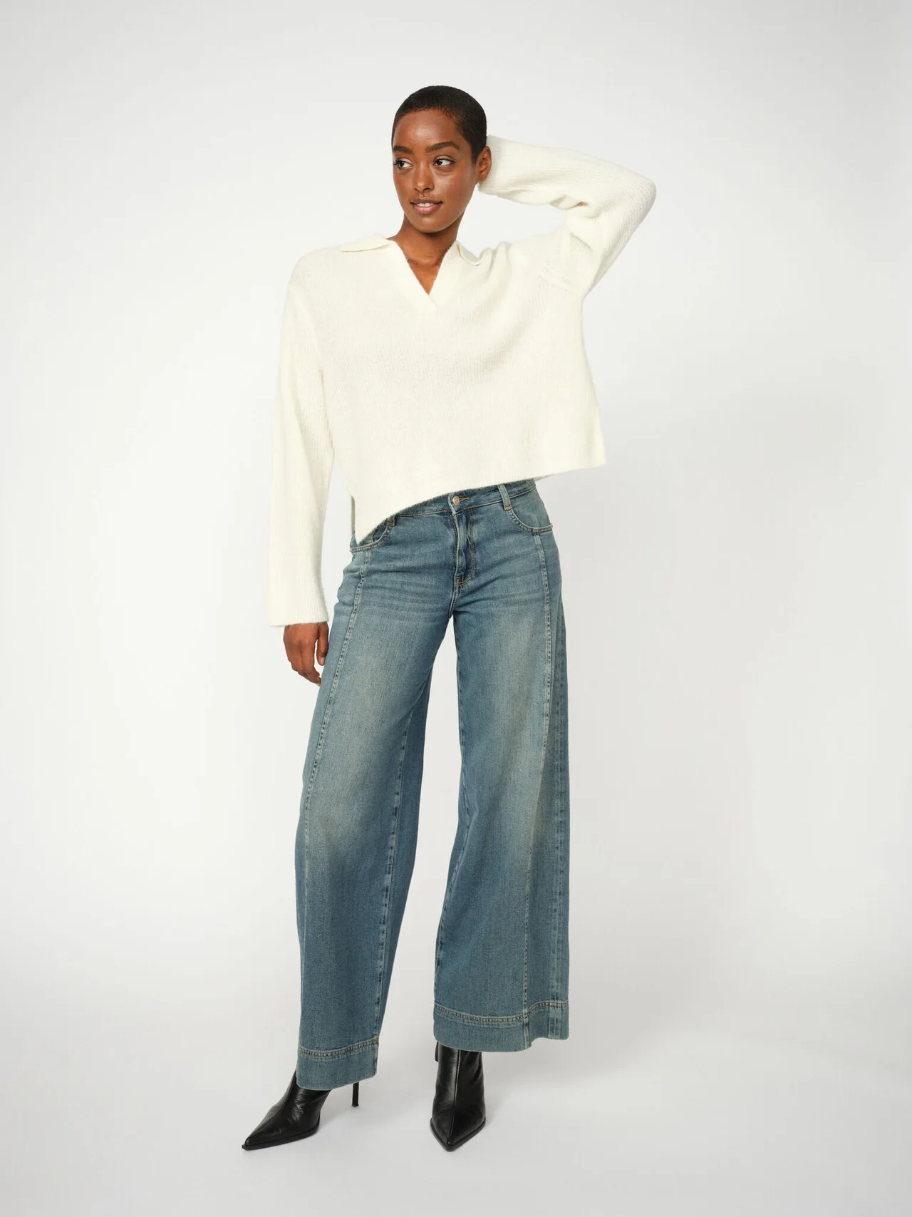 79995e84-9f89-4bd3-80e3-6afd3f0da433 79995e84-9f89-4bd3-80e3-6afd3f0da433