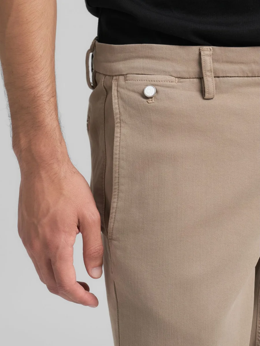 M9722E_000_8366197_020_6_4 M9722E_000_8366197_020_6_4