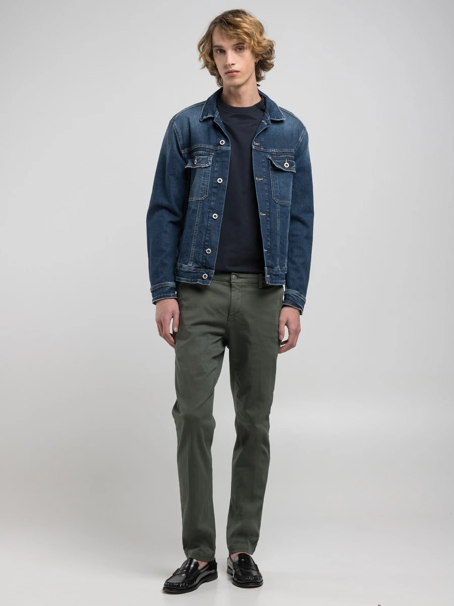 0f82a087-b8d9-43ce-922e-4556c6ce692f 0f82a087-b8d9-43ce-922e-4556c6ce692f