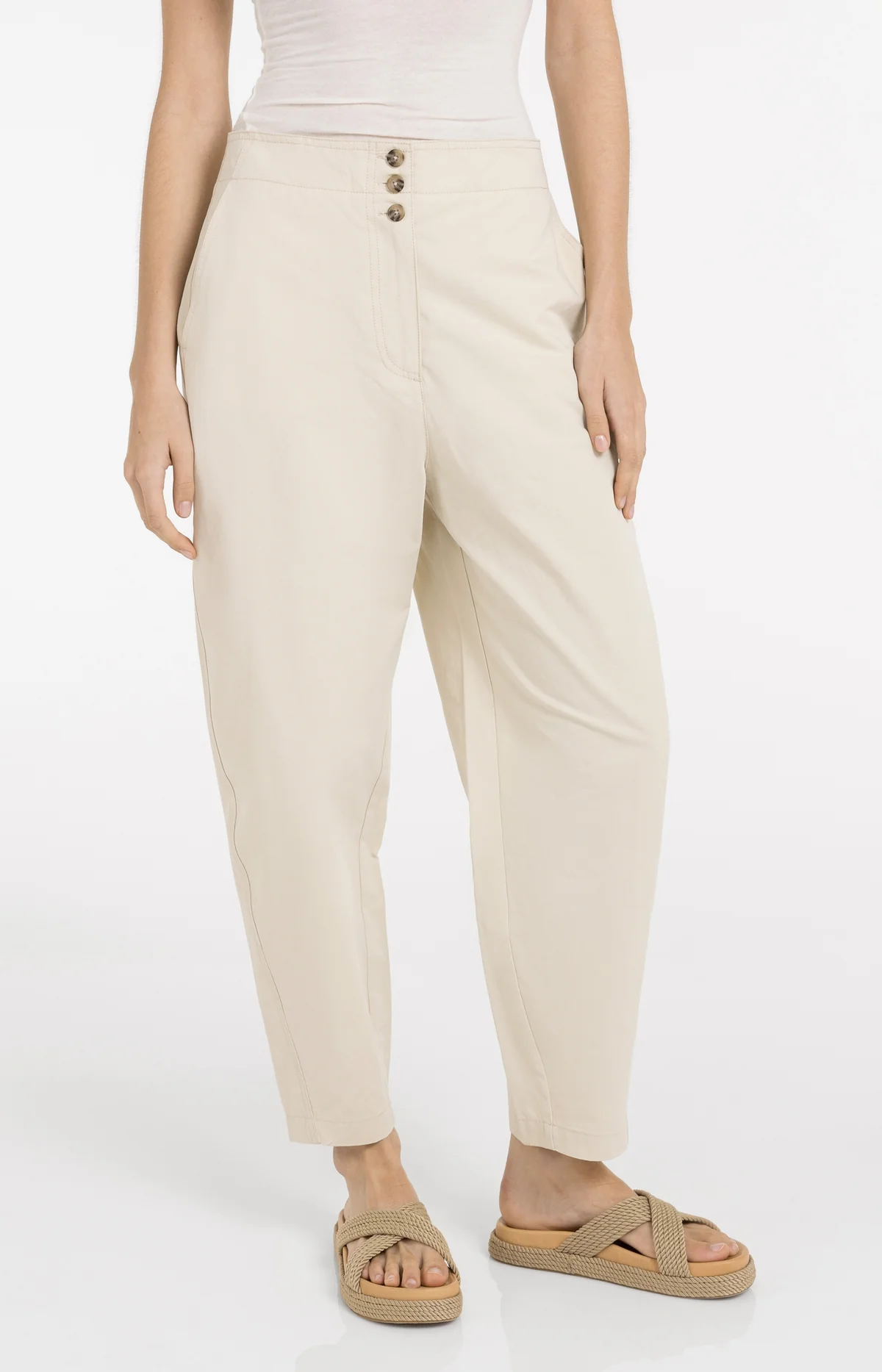high-waist-barrel-trousers-with-button-detail-1_a3681687-0478-440d-9342-197a1a345148 high-waist-barrel-trousers-with-button-detail-1_a3681687-0478-440d-9342-197a1a345148