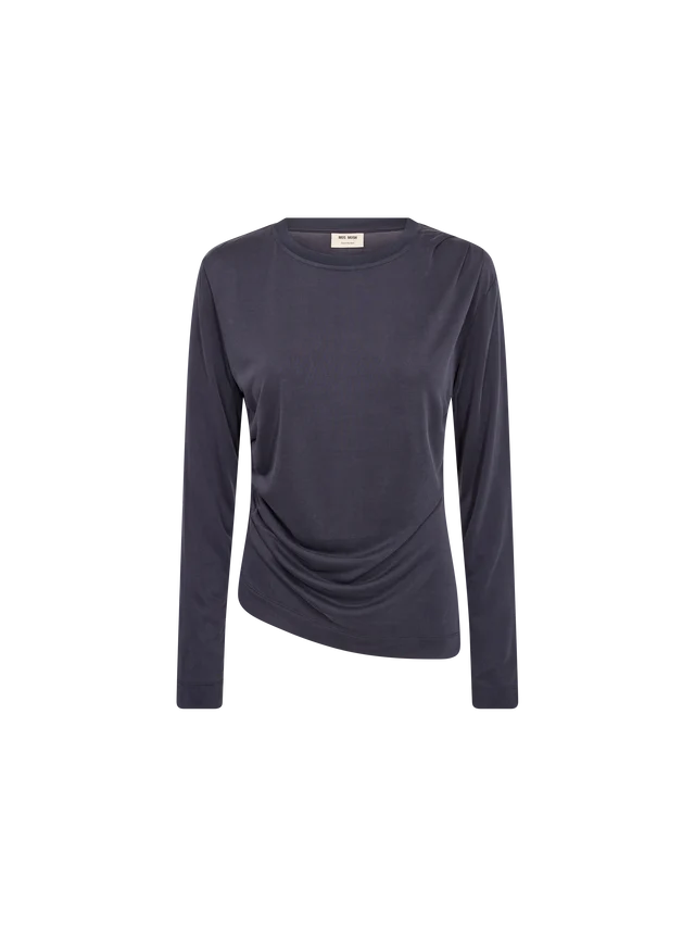 AW26-180730-468_1MMAmiO-LSDrapedTeeSaluteNavy AW26-180730-468_1MMAmiO-LSDrapedTeeSaluteNavy