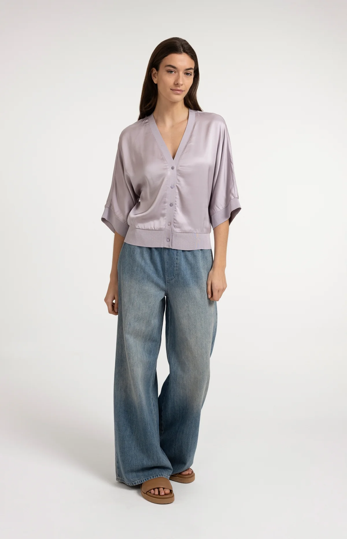 satin-cardigan-with-ribbed-trims-and-wide-sleeves_d0423cdc-98b6-4d8e-b750-ef403996eb83 satin-cardigan-with-ribbed-trims-and-wide-sleeves_d0423cdc-98b6-4d8e-b750-ef403996eb83