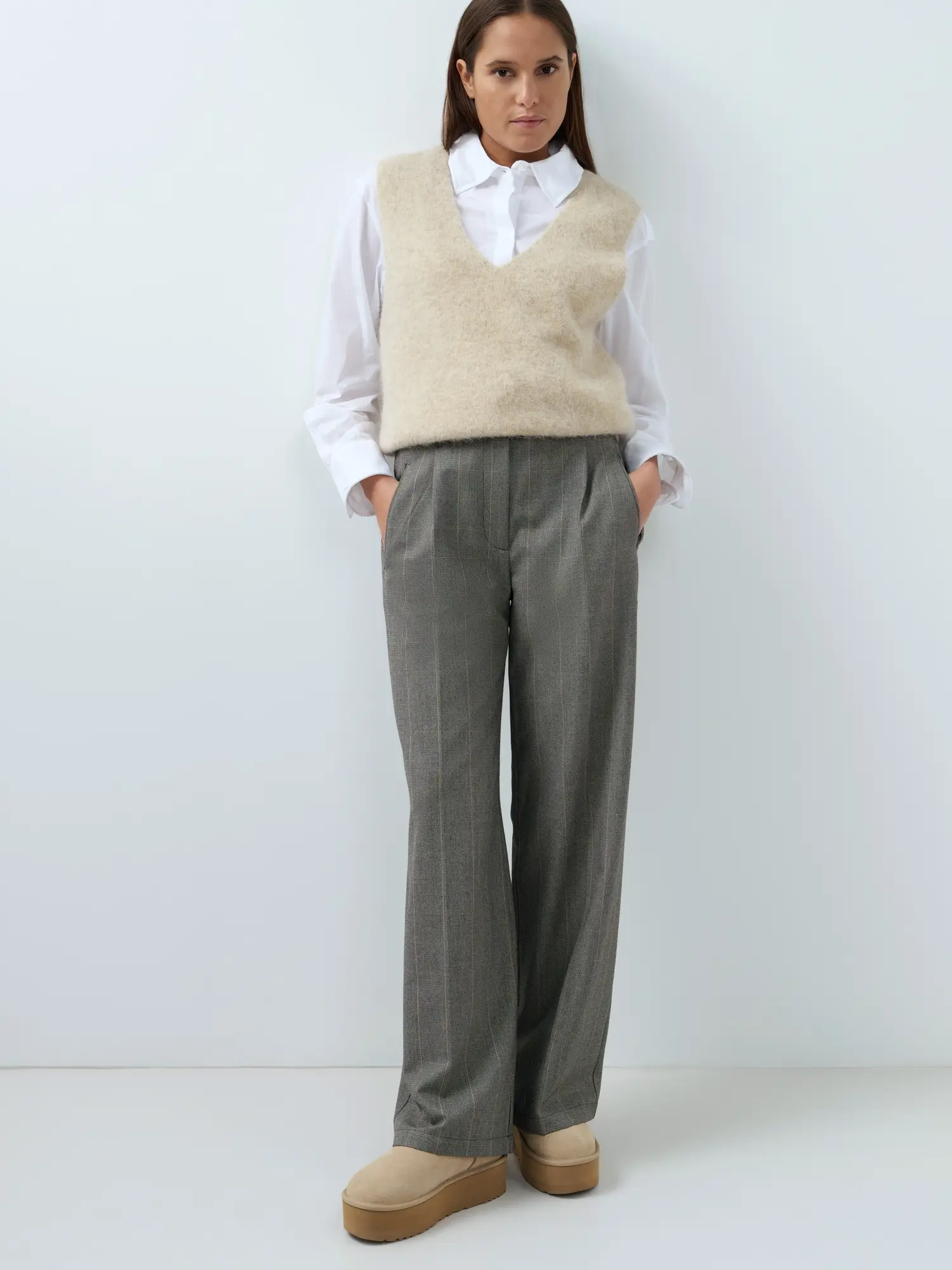 vest 4 vest 4