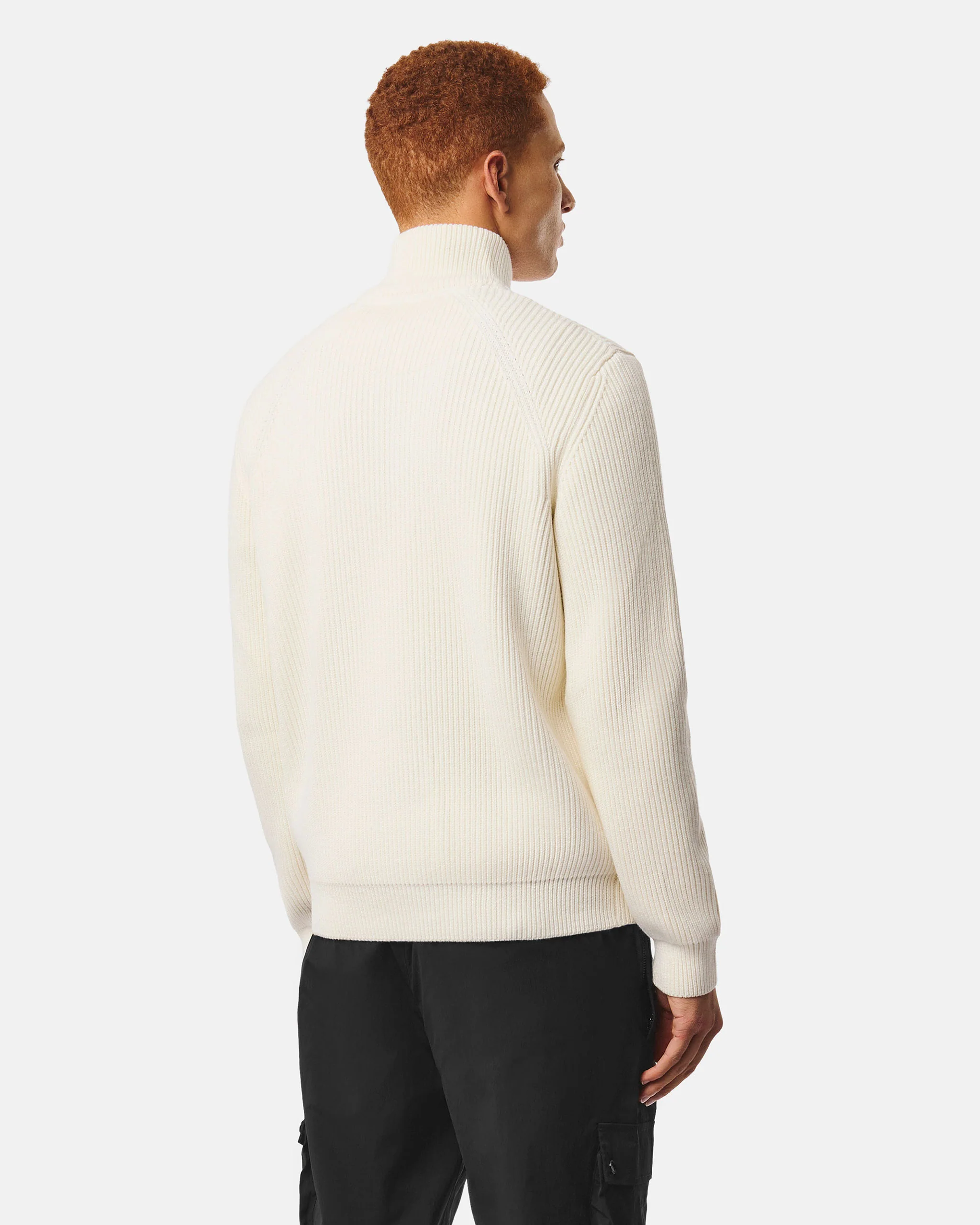 KW3B02_SNETTERTON_IVORY_MODELBACK KW3B02_SNETTERTON_IVORY_MODELBACK