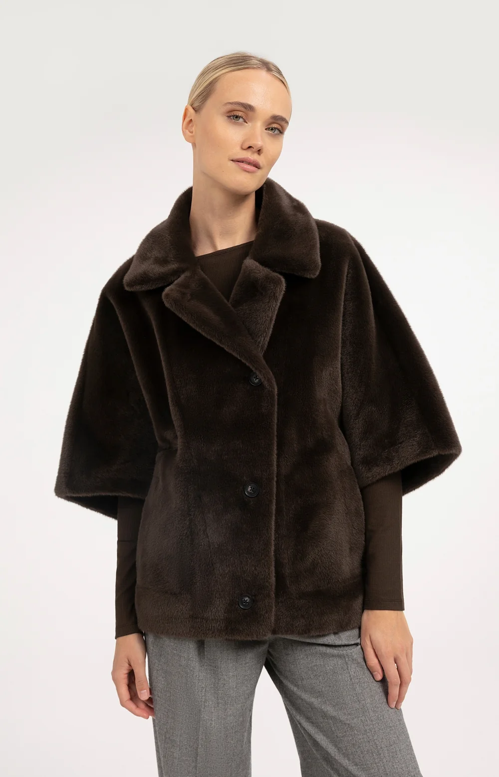 oversized-reversible-faux-fur-jacket-delicioso-brown_90dd8abc-4143-41f0-adeb-80f7acec1d81 oversized-reversible-faux-fur-jacket-delicioso-brown_90dd8abc-4143-41f0-adeb-80f7acec1d81